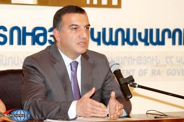 
Правительство Армении выступит с новыми предложениями относительно пособий по 
временной нетрудоспособности
