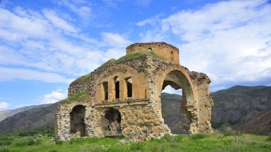 Balu's Armenian St. Illuminator Church to be restored