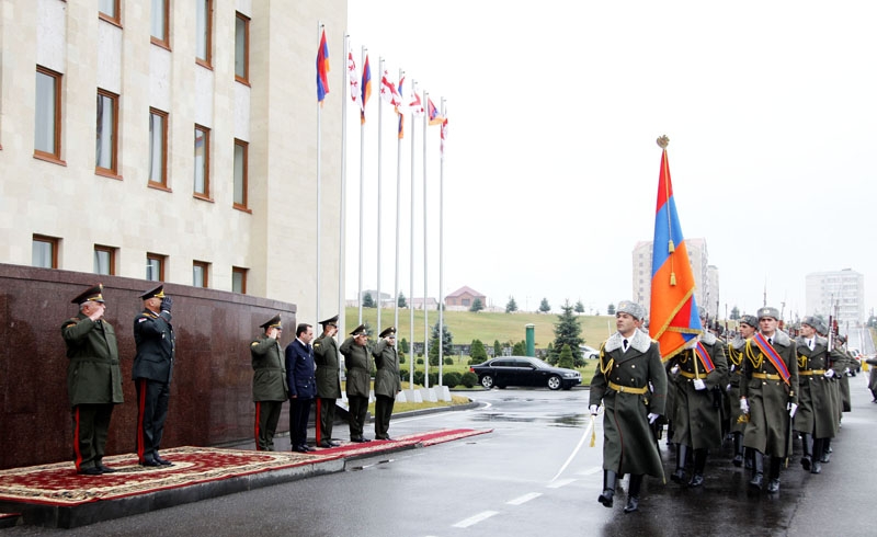 Грузия высоко ценит сотрудничество с Арменией в сфере обороны