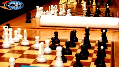 Armenian chess players launch Qatar Tournament with draws