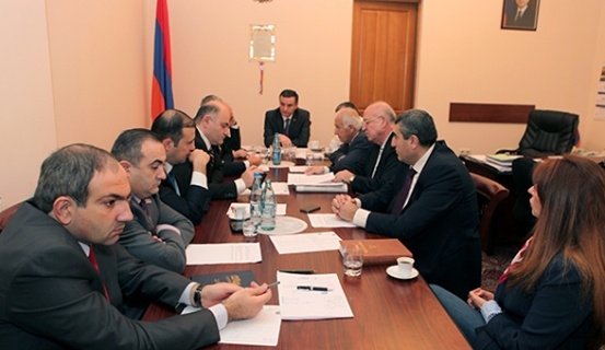 Комиссия по внешним сношениям НС представит отдельный доклад по договору о 
вступлении Армении в ЕАЭС