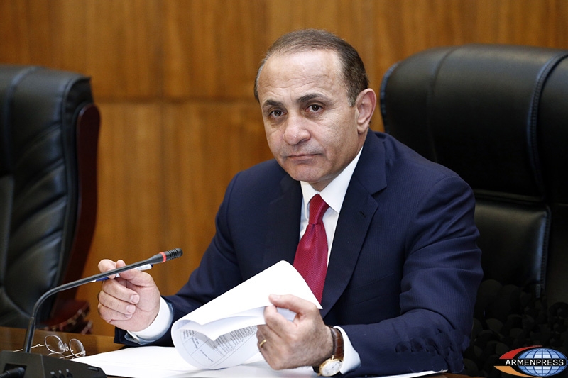 Премьер-министр Армении сделал заявление о состоянии на финансовом рынке 
страны