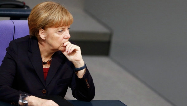 Меркель: необходимо продолжение диалога с Россией