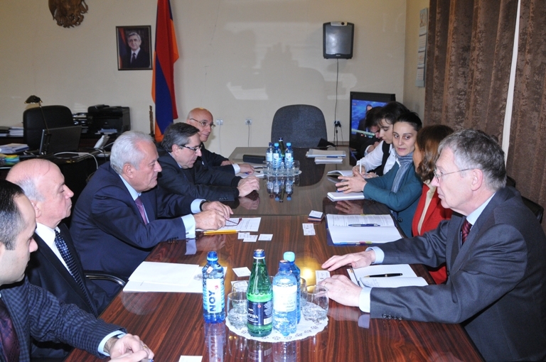 Հայաստան-Վրաստան էլեկտրահաղորդման գծի կառուցման ծրագրի 2-րդ փուլը 
հնարավոր է իրականացվի առաջինին զուգահեռ 