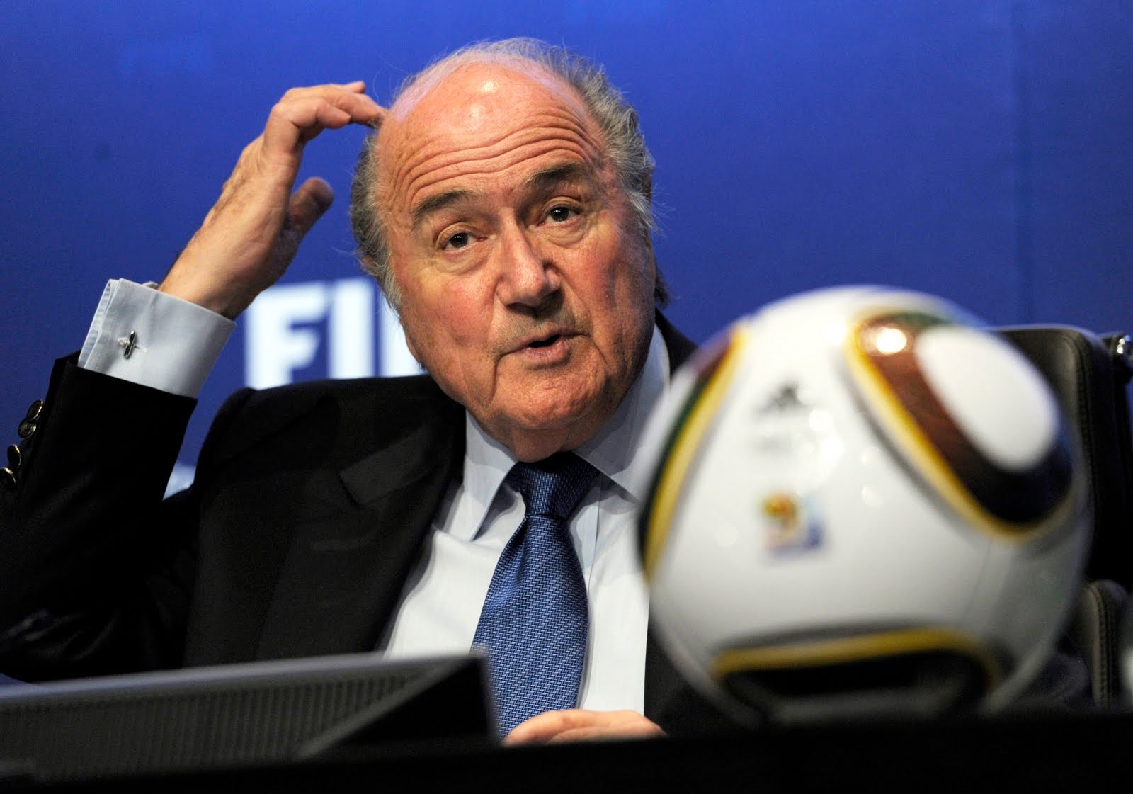 Fifa and Sepp Blatter in secret talks about president's future
