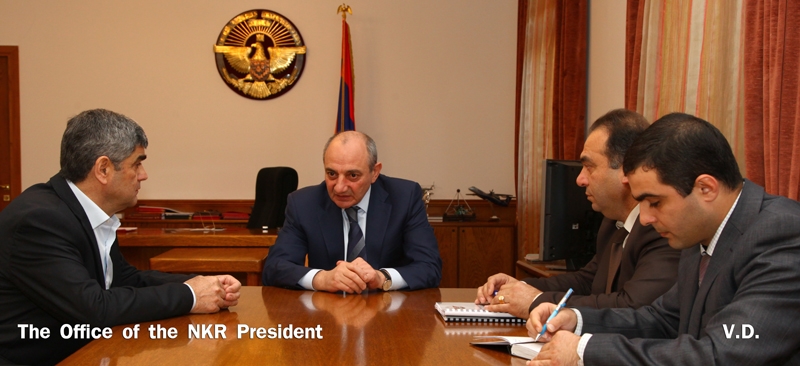 Президент НКР провел встречу с независимыми депутатами НС НКР