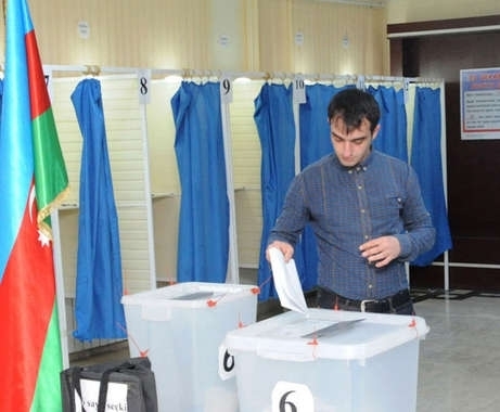 Муниципальные выборы в Азербайджане были «фарсом» и «выборами без 
избирателей»: «Мусават»