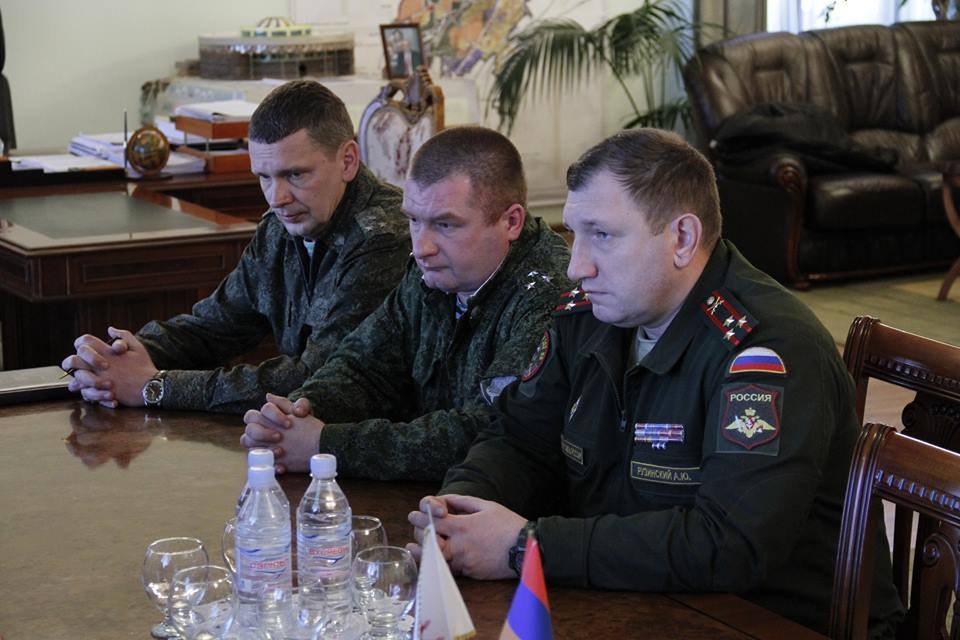 Գյումրու քաղաքապետը ռուսական զորքերի պատասխանատուներին  առաջարկել է  ուժեղացնել կարգապահական ռեժիմը