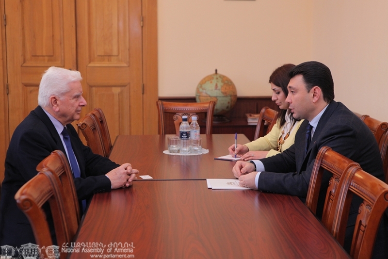 Sharmazanov says Armenia, Artsakh and Diaspora must be united for international 
condemnation of Armenian Genocide and international recognition of NK