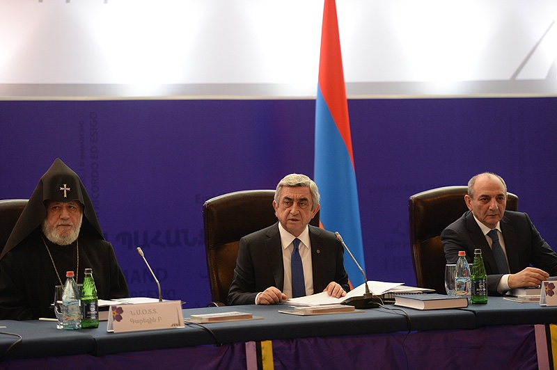 Несмотря на все злопыхательства, сотая годовщина Геноцида станет периодом подъема, 
сплочения, высокого слова нового поколения: Президент Армении