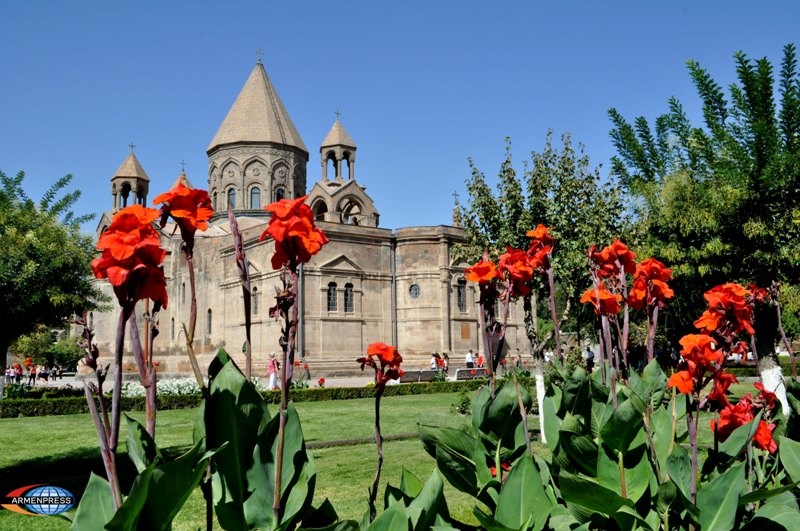 После долгого перерыва Армянская Апостольская церковь канонизирует 23-го апреля 
жертв-мучеников Геноцида армян