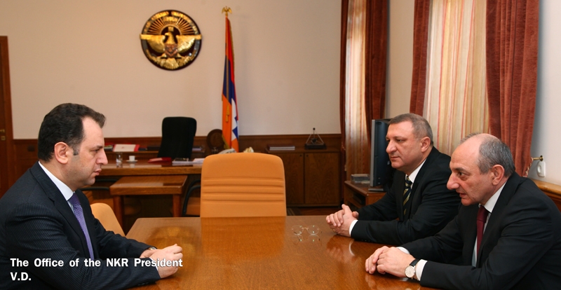 Karabakh President discusses Armenian Genocide centenary events with Vigen Sargsyan