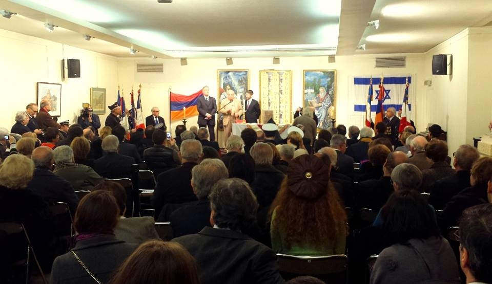 В Париже состоялась армяно-еврейская совместная церемония, посвященная 71-й 
годовщине расстрела Мисака Манушяна и его группы