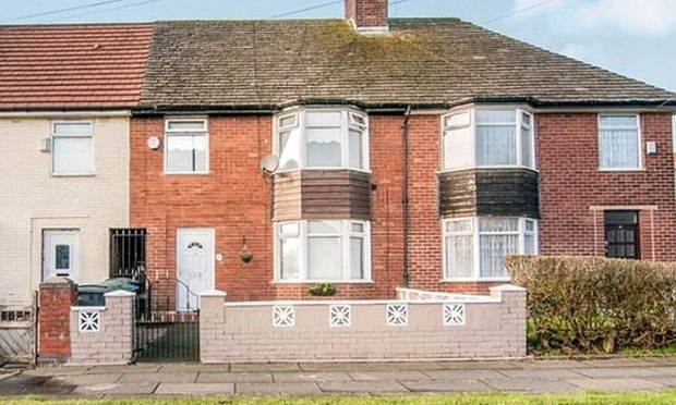 Paul McCartney's childhood home sells for £150,000