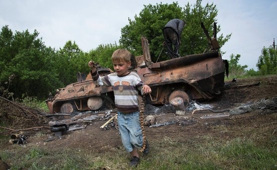 ЮНИСЕФ обратился к миру с призывом помочь детям на востоке Украины