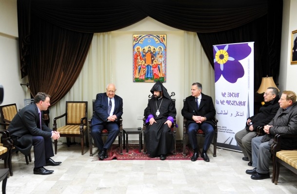 Французские сенаторы в Сирии посетили Армянскую Апостольскую церковь