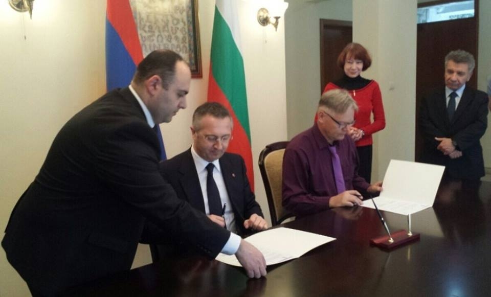 Посольство Армении в Болгарии  и Центр восточных языков и культуры Софийского 
государственного университета подписали меморандум о взаимодействии