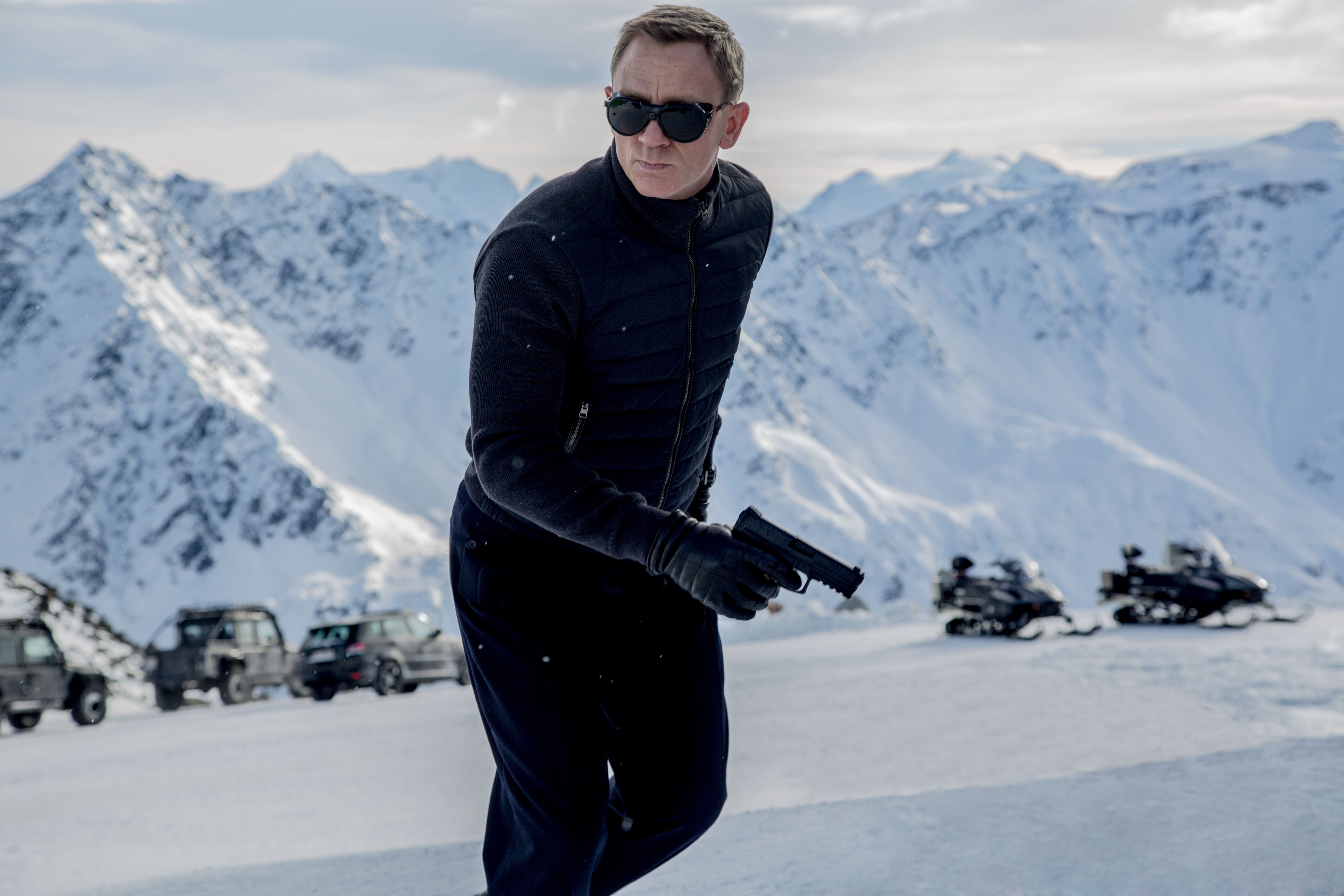 В новом фильме про Джеймса Бонда "агент 007" может выйти в отставку