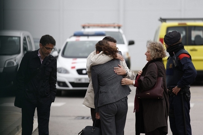 Germanwings: родные жертв катастрофы А320 размещены в отеле в Марселе
