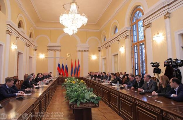 Президент РФ и депутаты ГД РФ примут участие в мероприятиях годовщины Геноцида 
армян: Нарышкин