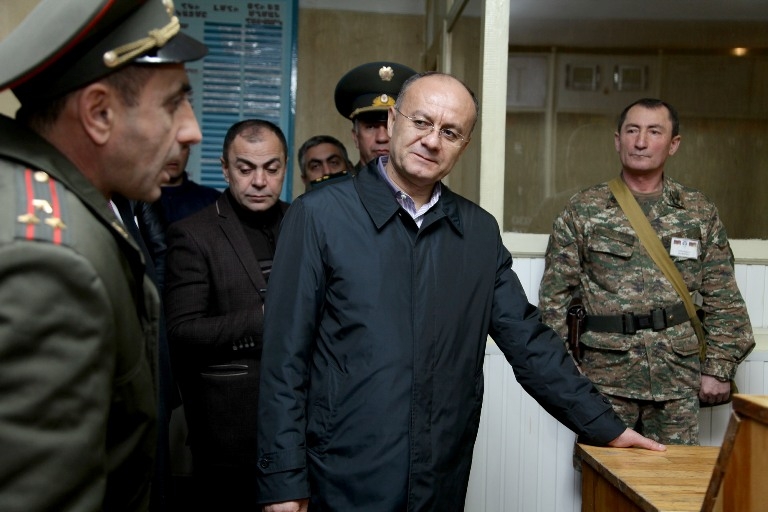 Defense Minister Seyran Ohanyan visits military units
