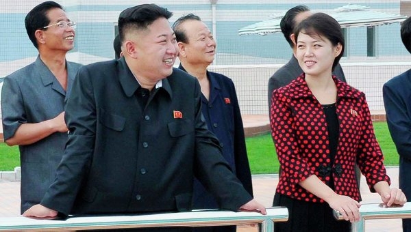North Korean Leader's Wife Makes First Public Appearance of Year