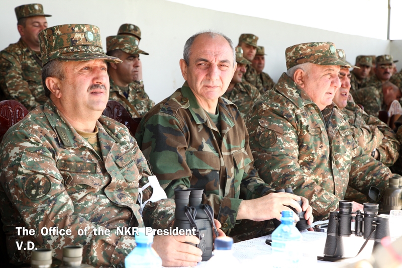 Karabakh President attends Defense Army artillery regimental tactic exercises