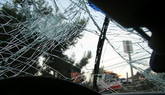 На автодороге Спитак-Ереван перевозящая срочных военнослужащих машина попала в 
ДТП
