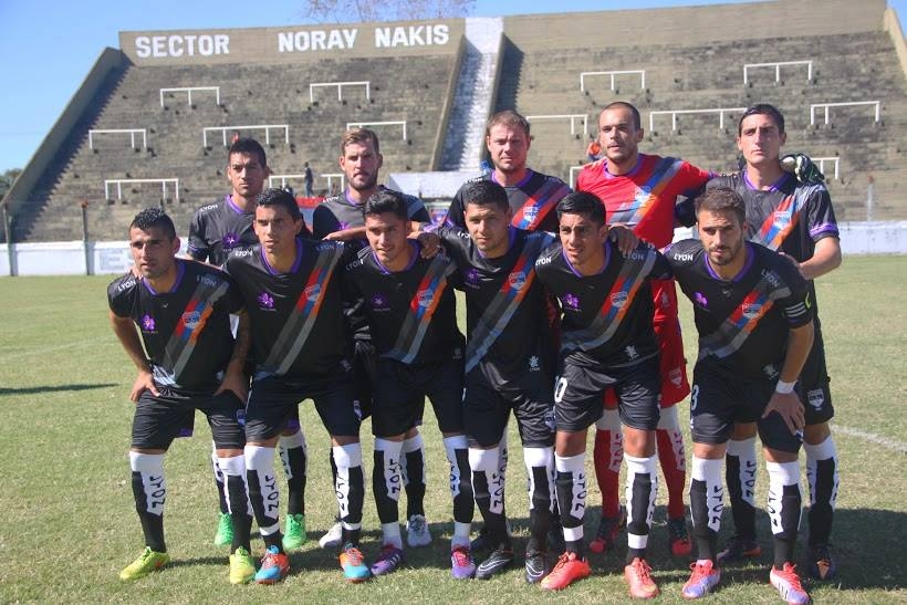 Deportivo Armenia football players wore shirts devoted to Armenian Genocide Centennial 
during match