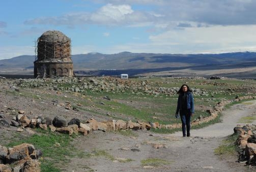 RFI special reporter heads towards Western Armenia to present current state of Armenian 
heritage
