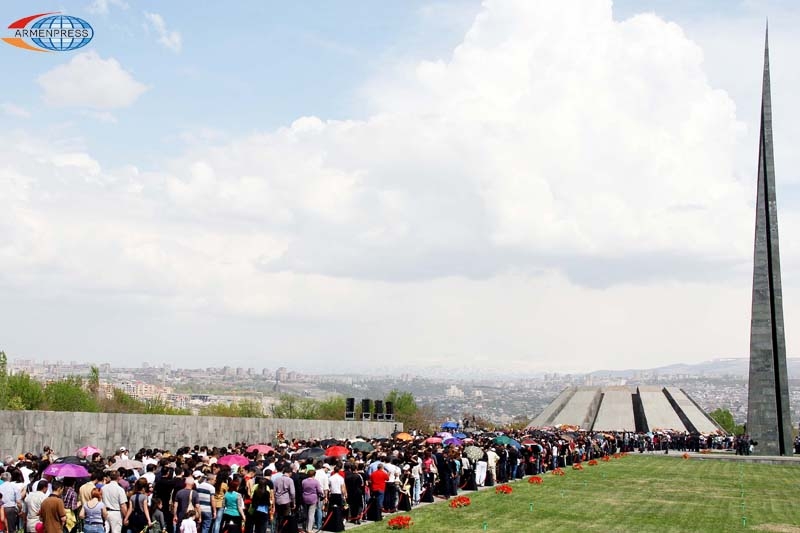 People commemorate Armenian Genocide victims by call "I Remember and I Demand"