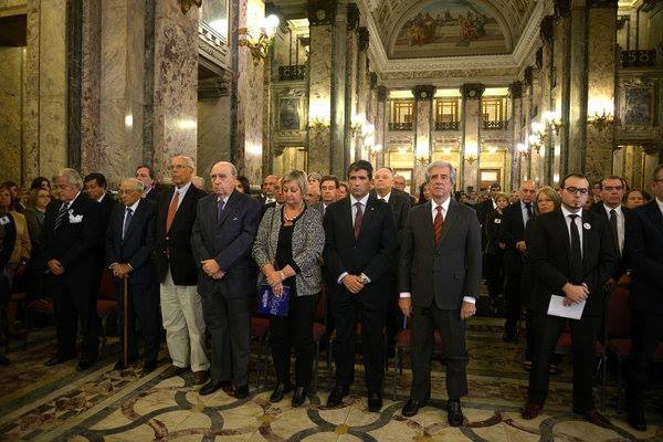 В Уругвае в мероприятии к 100-летию Геноцида армян участвовал президент страны  
ТабареВаскес