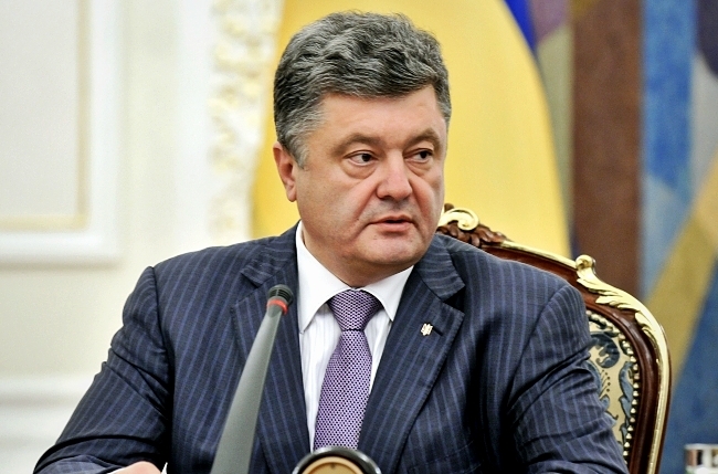Poroshenko says war may start in Donbas at any moment