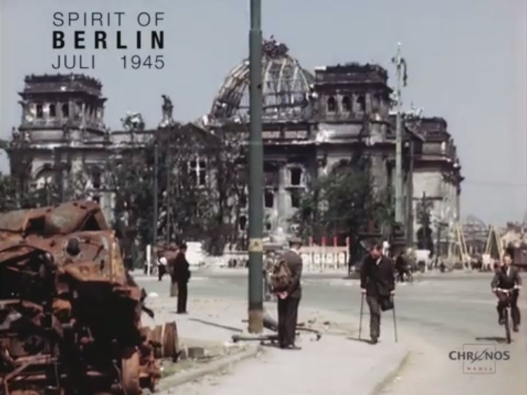 В интернете появилось цветное видео послевоенного Берлина