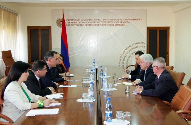 Armenia suggests collaborating with the SAR in jewelry sector
