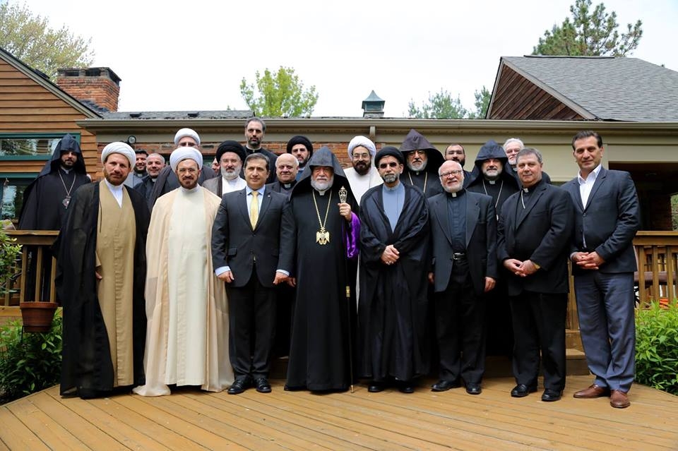 Meeting between Christian and Muslim clergymen headed by Aram I held in Detroit