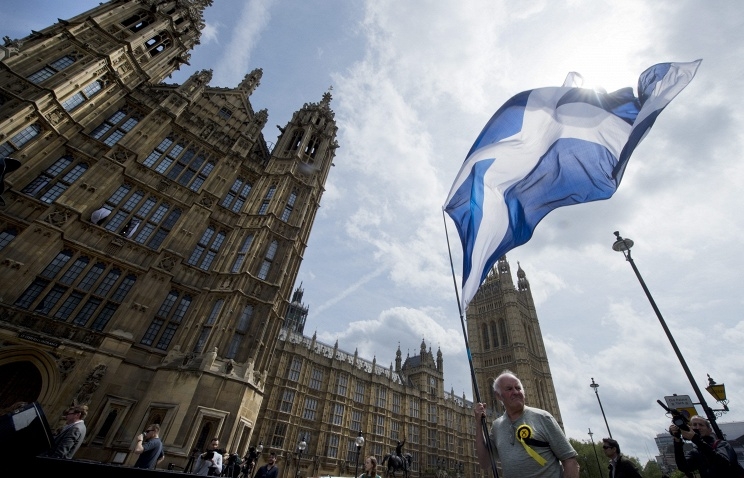 Глава правительства Шотландии выступила против выхода Великобритании из ЕС