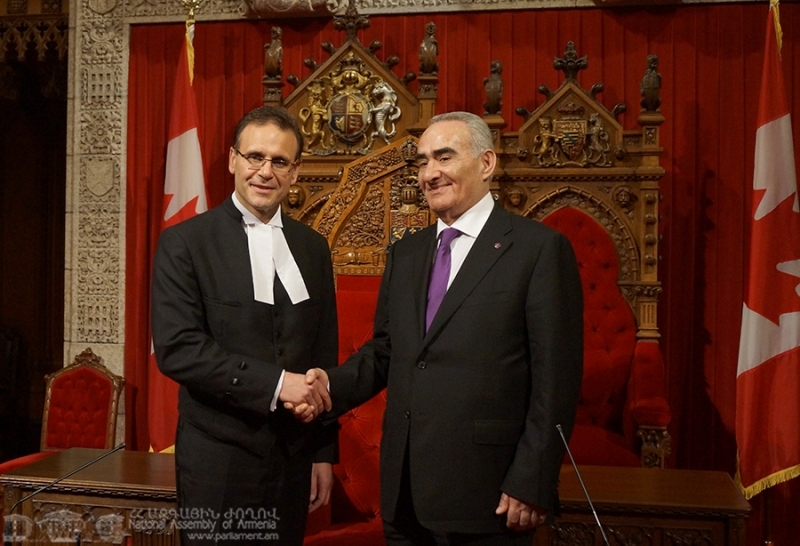 Галуст Саакян представил председателю Сената Канады детали о проблеме Арцаха