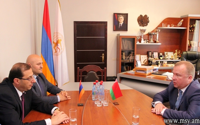 Minister Ghazaryan to present his Belarusian counterpart to the opportunities of sport 
complex in Tsaghkadzor
