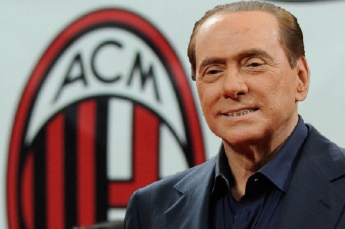 Berlusconi sells Milan stake