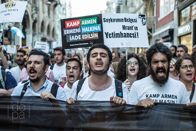 В Стамбуле началось шествие за возвращение  приюта  «Кэмп Армен»