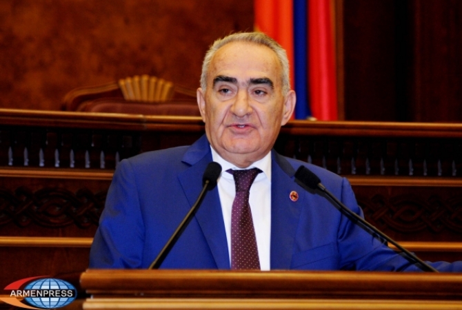 Спикер НС Армении распространил заявление в связи с акциями протеста 
против повышения тарифа на электроэнергию