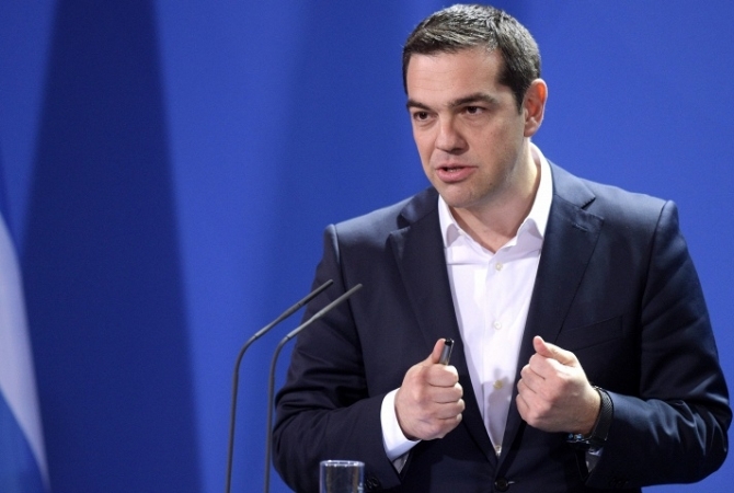 Ципрас в ближайшие часы выступит с телевизионным обращением к 
грекам
