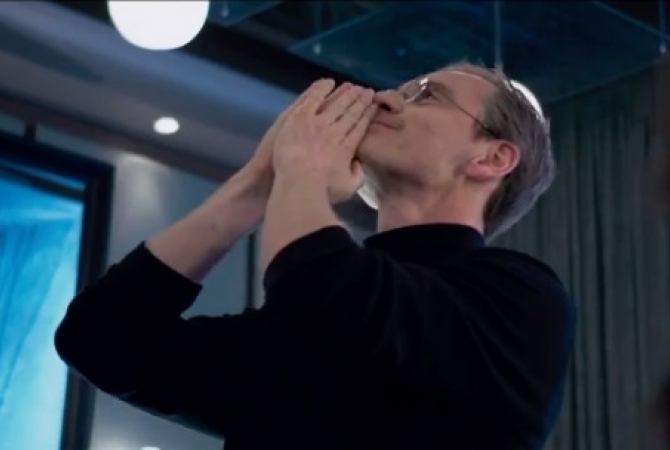 Danny Boyle introduces “Steve Jobs” movie trailer 