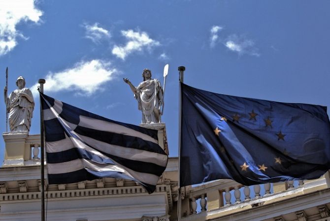  
ЕС начал консультации о последствиях референдума в Греции для Европы
