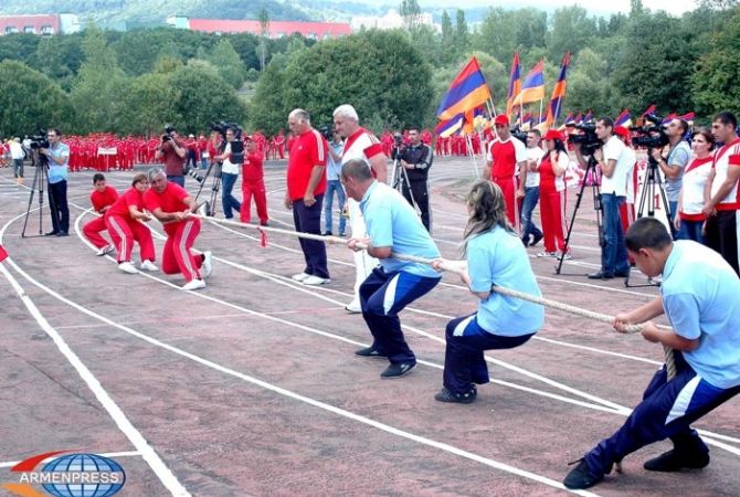 Закончился спортивный этап конкурса президента Армении на приз «Лучшая спортивная 
семья»