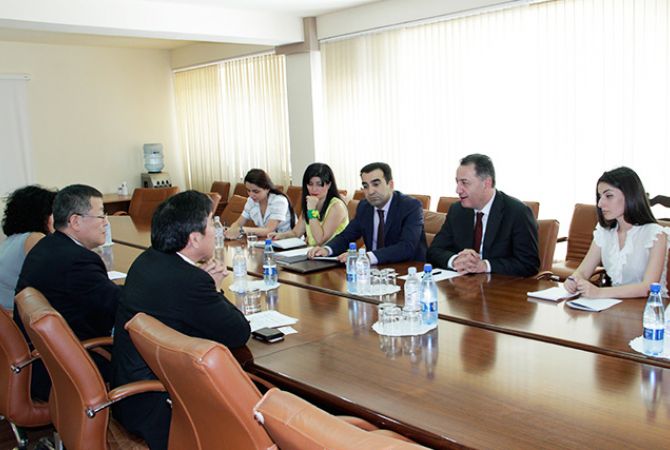 Armenia’s Economy Minister presents current state of economic development to Japanese 
Ambassador