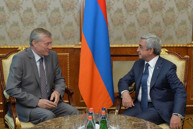  Серж Саргсян и Николай Бордюжа обсудили предстоящее председательство Армении в 
ОДКБ 