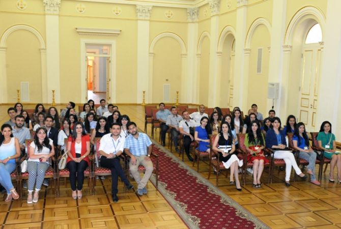 «Սփյուռք» ամառային դպրոցի մասնակիցներն այցելեցին ՀՀ նախագահի նստավայր
