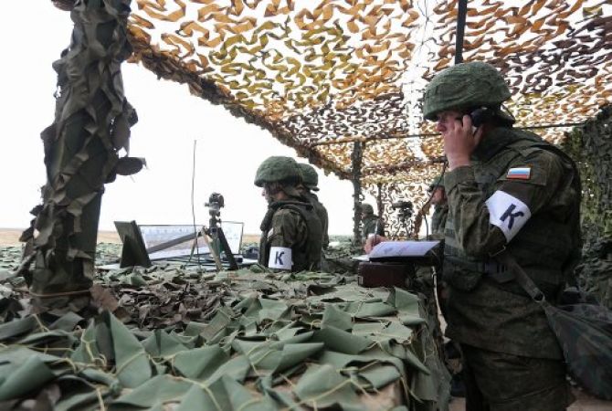 Հայաստանի ռուսական ռազմակայանի հետախույզները յուրացնում են հաճախաձիգ 
հրաձգության սկզբունքները 